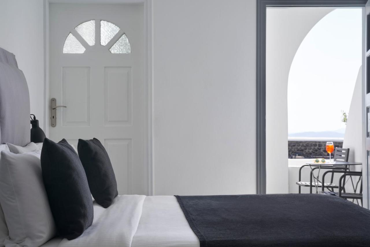 Mr And Mrs White Oia - Santorini Hotell Exteriör bild